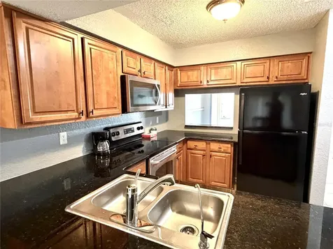 564 Breckenridge Village Altamonte Springs FL 32714