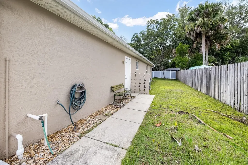 9 Whippoorwill Drive Palm Coast FL 32164