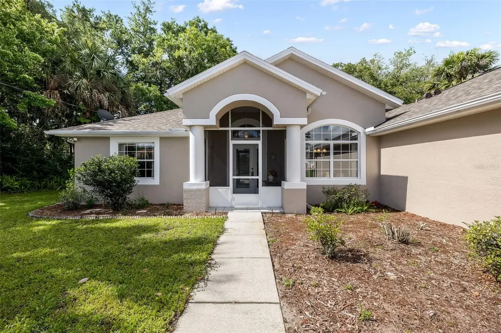 9 Whippoorwill Drive Palm Coast FL 32164