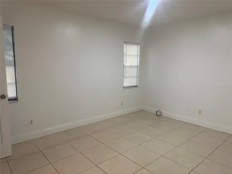 8426 Camden Street Tampa FL 33614