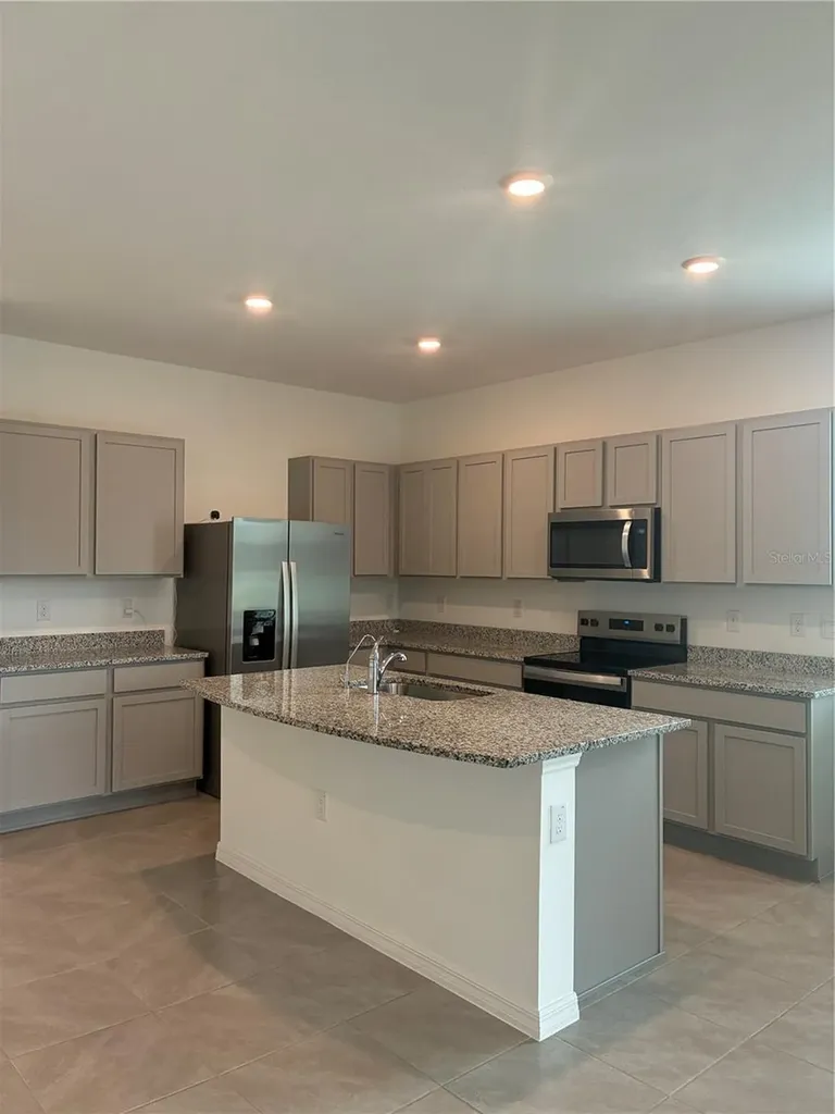 1550 Ranchette Road Wesley Chapel FL 33543