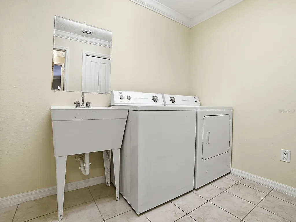 1104 Alcove Loop The Villages FL 32162