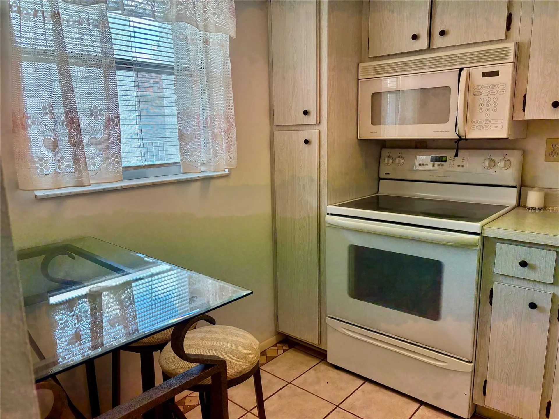 1310 Glen Oaks Drive E Sarasota FL 34232