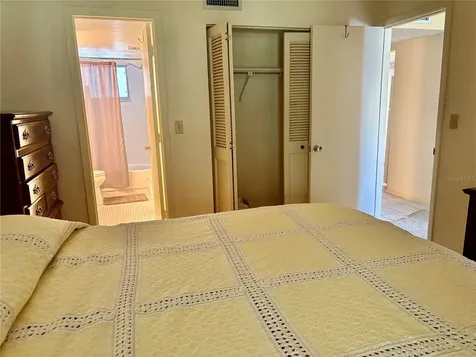 1310 Glen Oaks Drive E Sarasota FL 34232