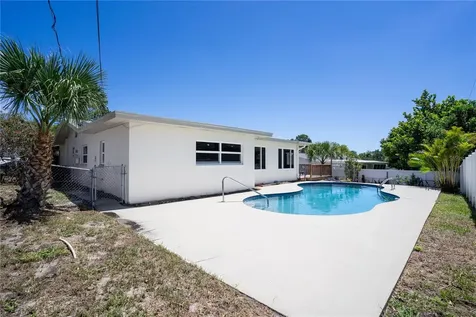 3538 Shady Bluff Drive Largo FL 33770
