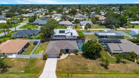 756 W Baffin Drive Venice FL 34293