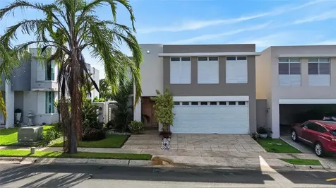 M5 River Gardens, Principal Canovanas PR 00729