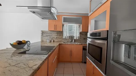 M5 River Gardens, Principal Canovanas PR 00729