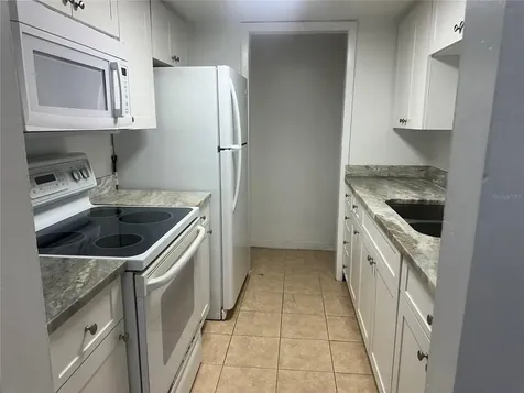 8426 Camden Street Tampa FL 33614