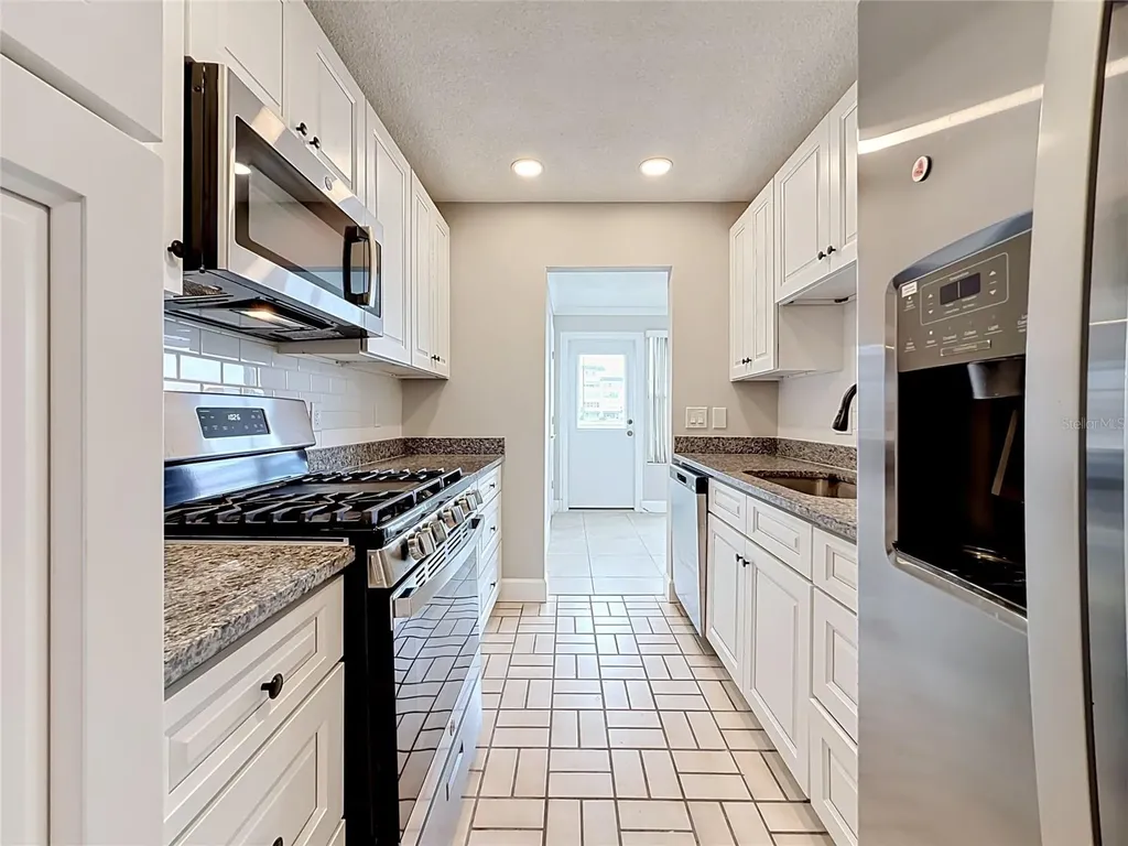 6025 Shore Boulevard S Gulfport FL 33707