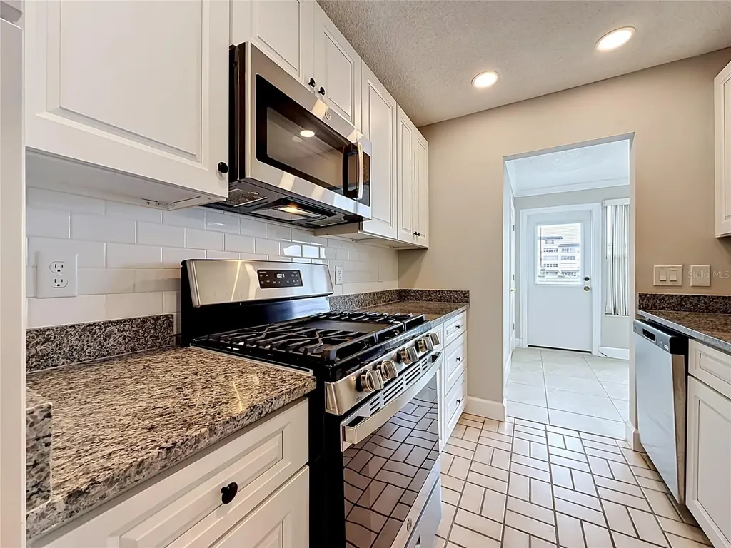 6025 Shore Boulevard S Gulfport FL 33707