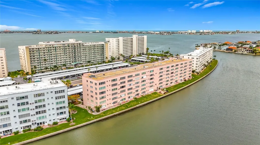 6025 Shore Boulevard S Gulfport FL 33707