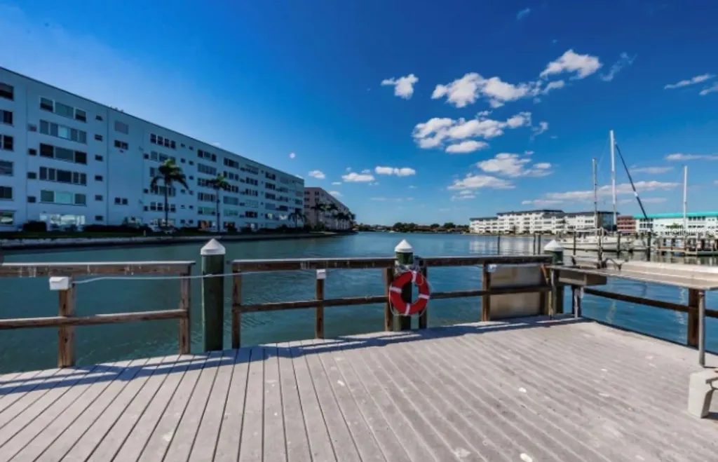 6025 Shore Boulevard S Gulfport FL 33707