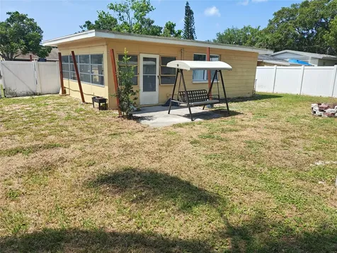 11301 110th Terrace Largo FL 33778