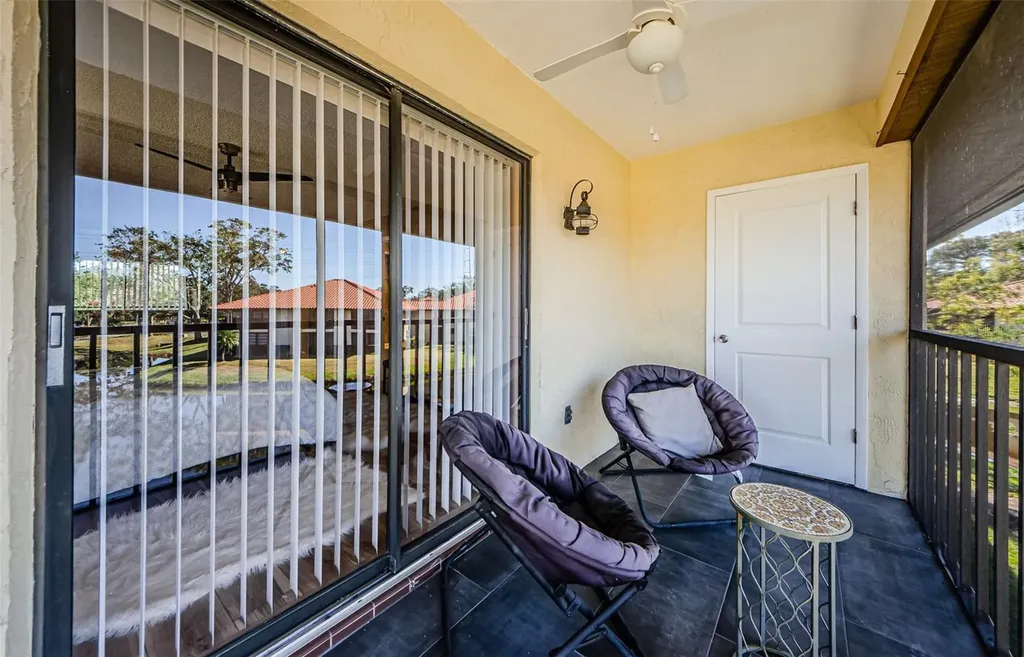 2112 Hammock Pine Boulevard Clearwater FL 33761