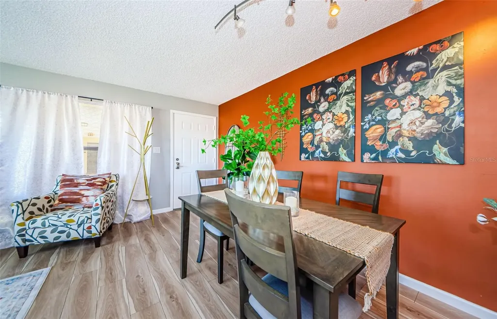 2112 Hammock Pine Boulevard Clearwater FL 33761