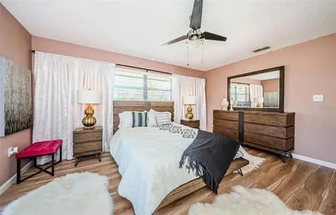2112 Hammock Pine Boulevard Clearwater FL 33761