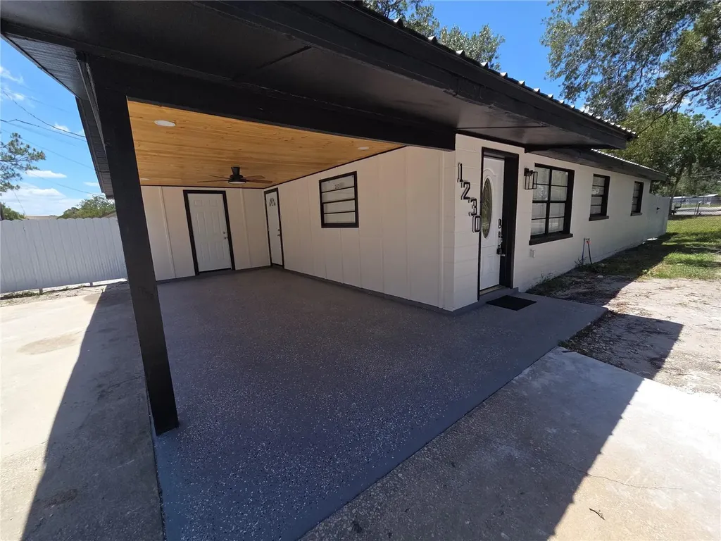 1230 Kew Circle Lakeland FL 33815