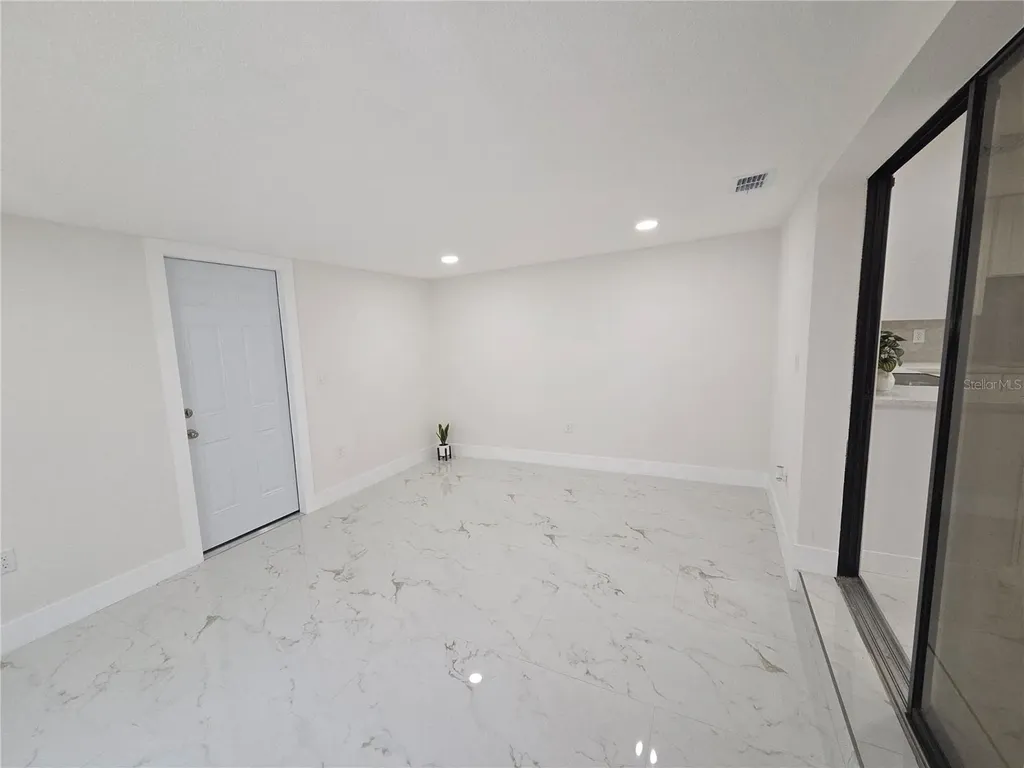 1230 Kew Circle Lakeland FL 33815
