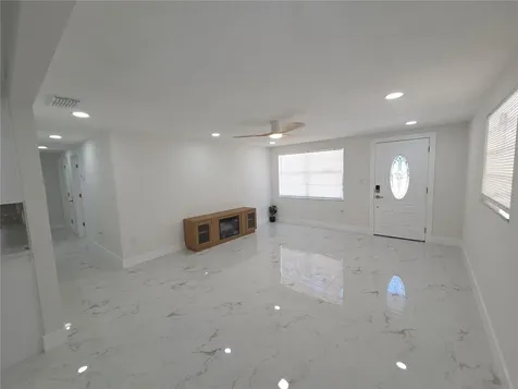 1230 Kew Circle Lakeland FL 33815