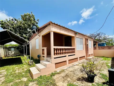 92 Camino San Martin Comm. San Martin Guayama PR 00784
