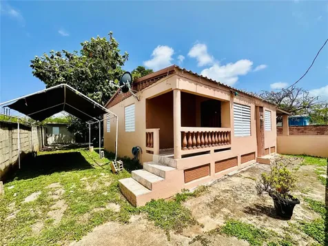 92 Camino San Martin Comm. San Martin Guayama PR 00784