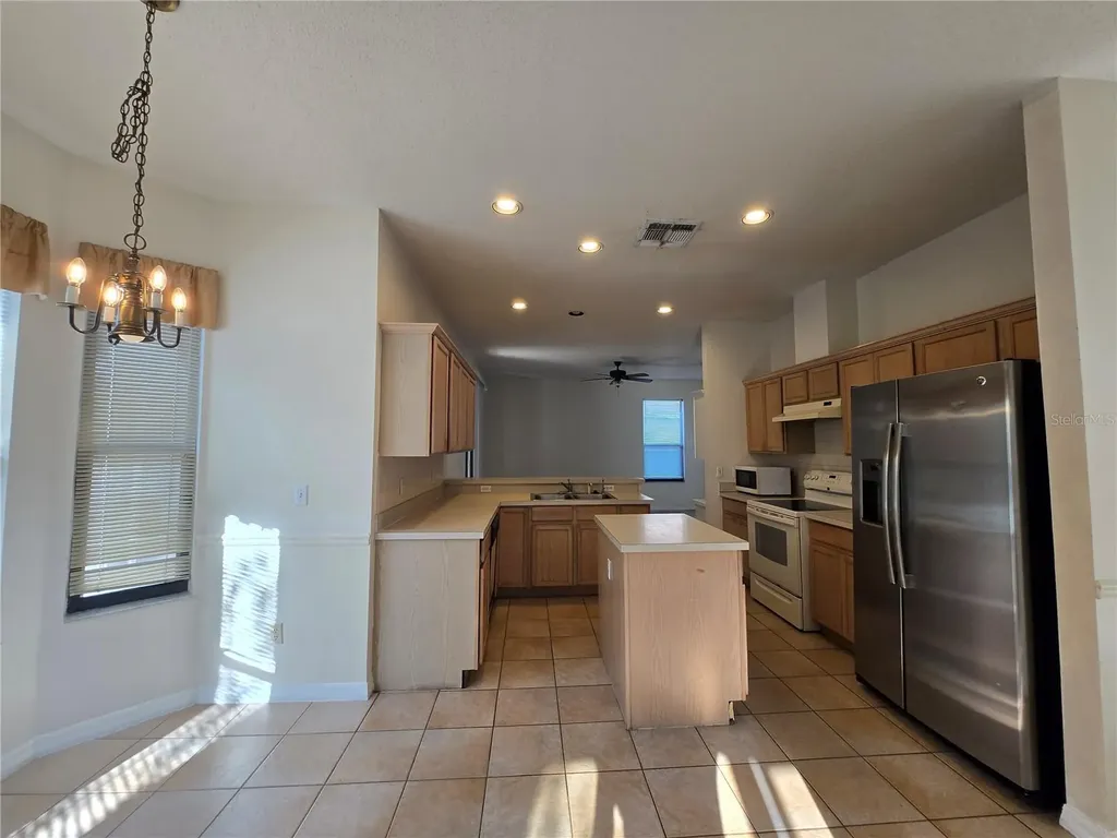 12018 Greco Orlando FL 32824