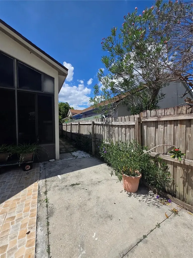 12018 Greco Orlando FL 32824