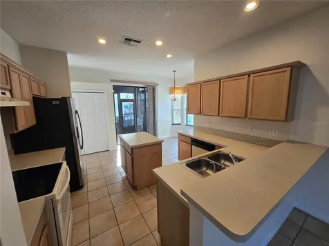 12018 Greco Orlando FL 32824