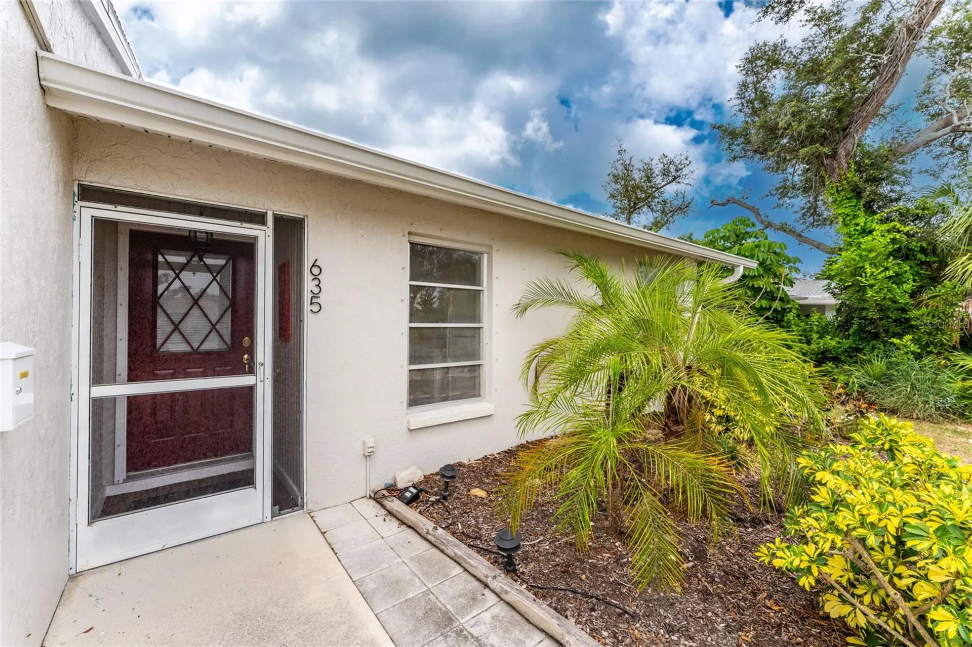 633 Harvey Street Englewood FL 34223