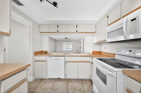 633 Harvey Street Englewood FL 34223