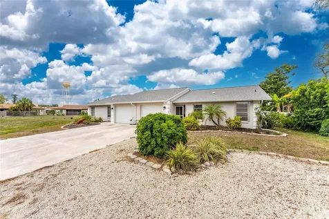 633 Harvey Street Englewood FL 34223