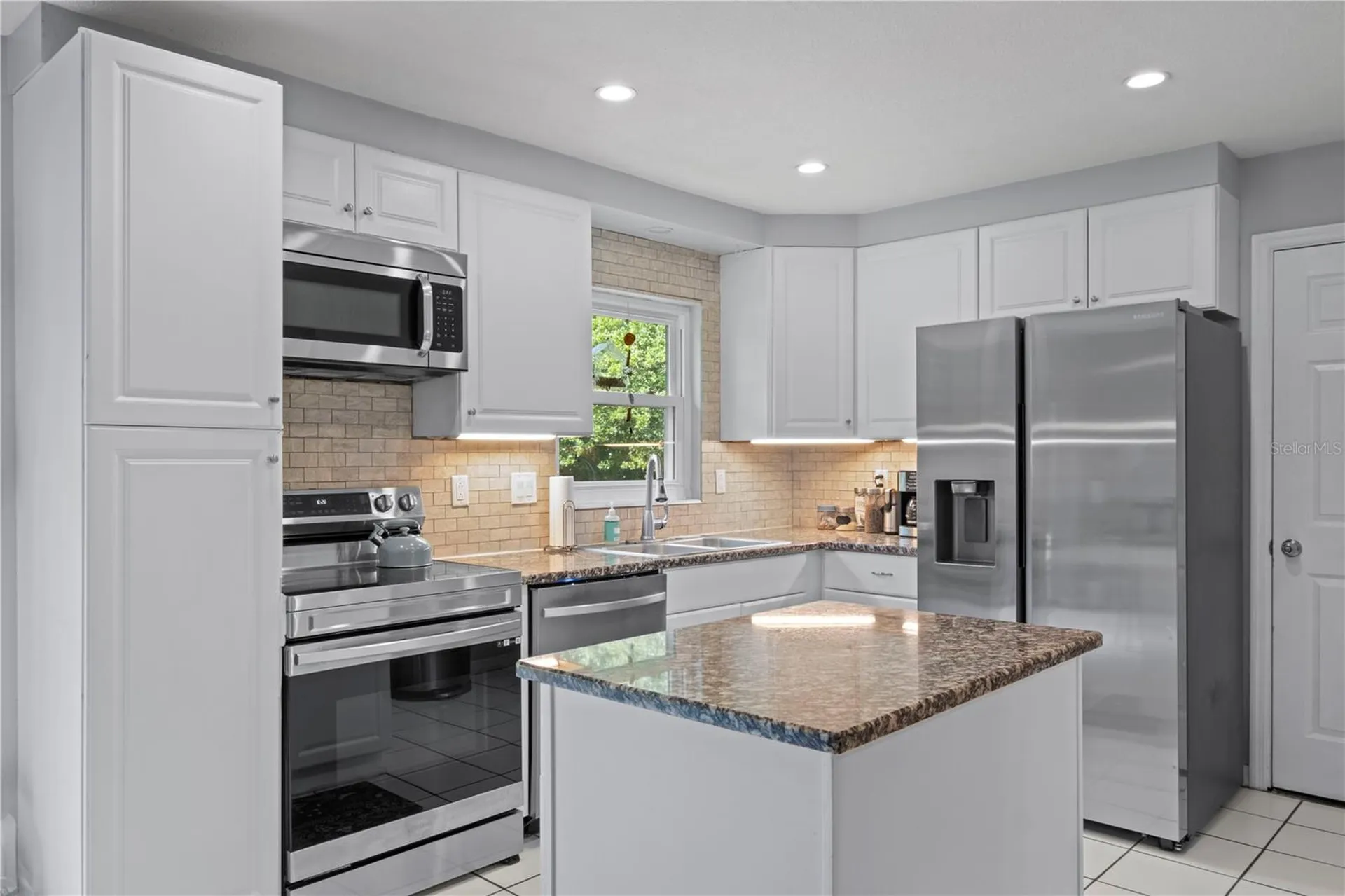 2819 NW 55th Boulevard Gainesville FL 32653
