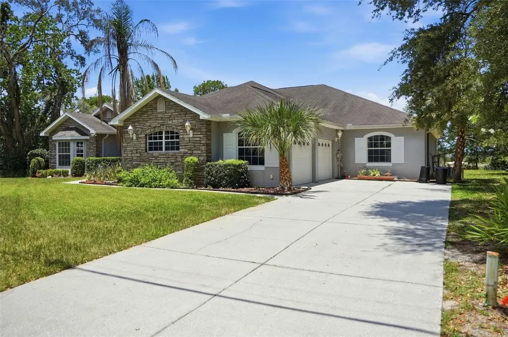 9011 Foxdale Lane Spring Hill FL 34608
