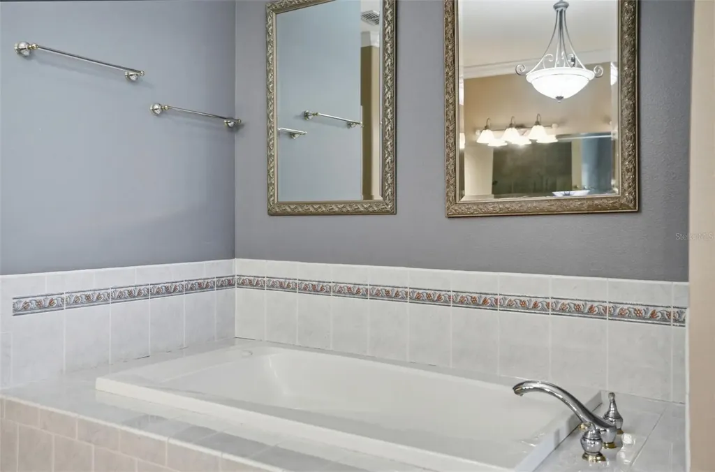 9011 Foxdale Lane Spring Hill FL 34608