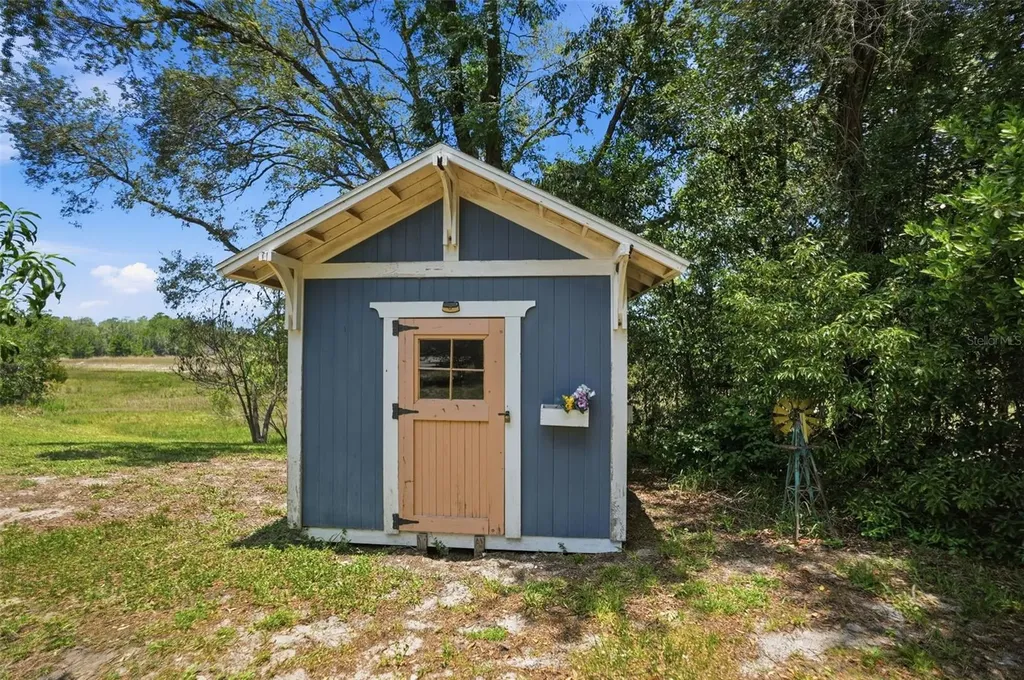 9011 Foxdale Lane Spring Hill FL 34608