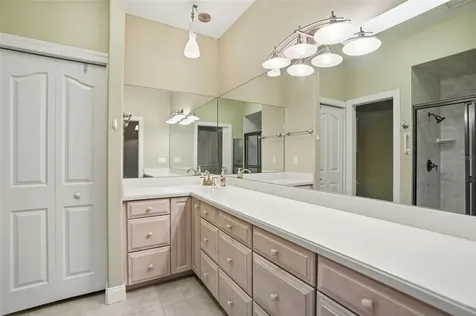 9011 Foxdale Lane Spring Hill FL 34608