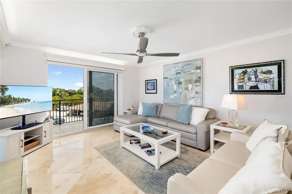 2525 Gulf Of Mexico Drive Longboat Key FL 34228