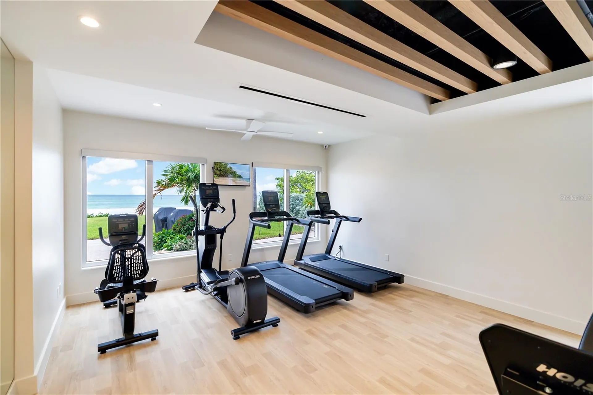2525 Gulf Of Mexico Drive Longboat Key FL 34228