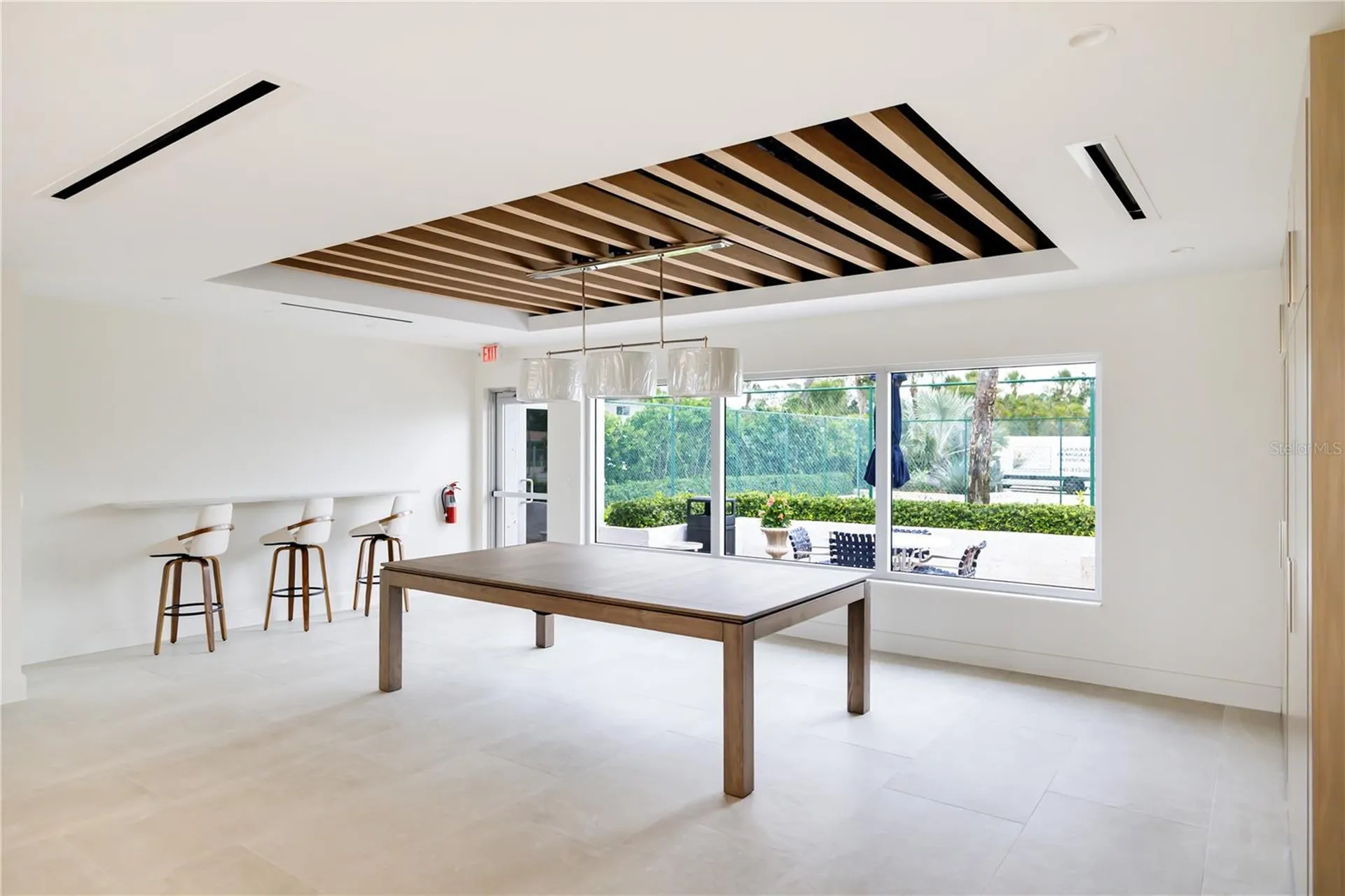 2525 Gulf Of Mexico Drive Longboat Key FL 34228