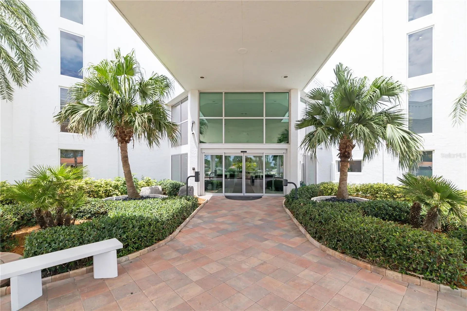 2525 Gulf Of Mexico Drive Longboat Key FL 34228