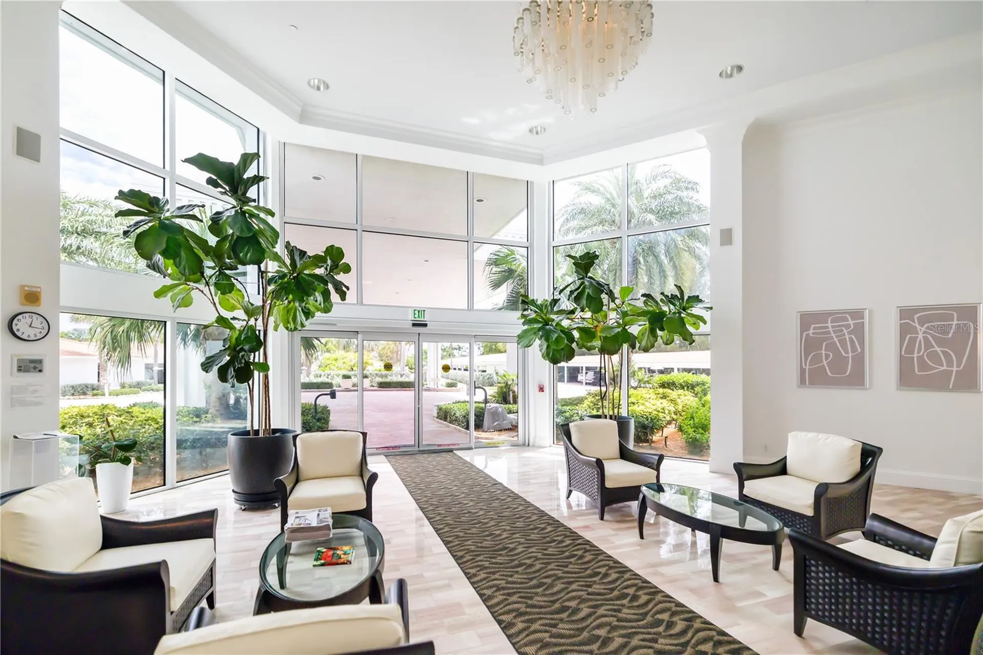 2525 Gulf Of Mexico Drive Longboat Key FL 34228