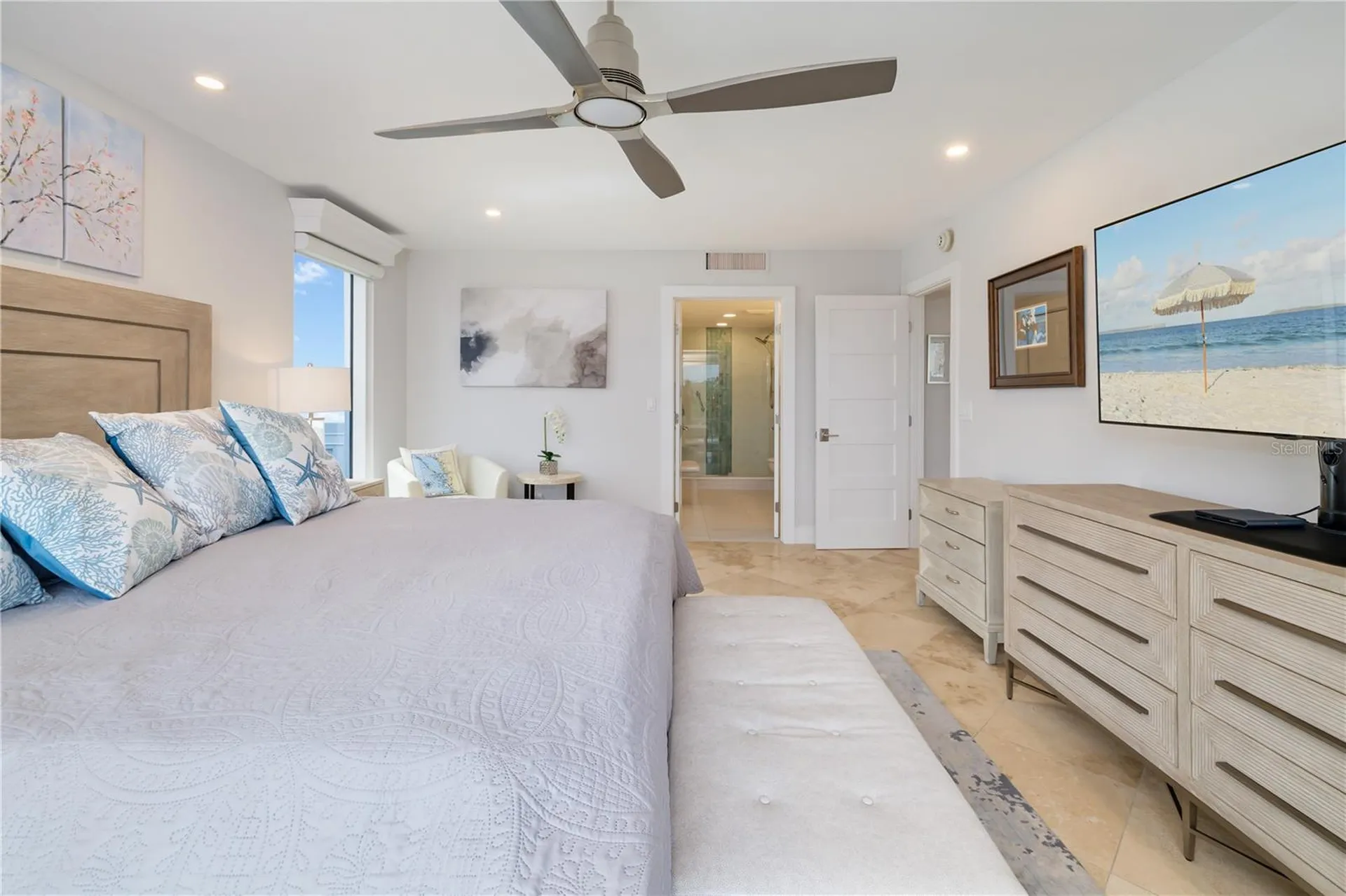 2525 Gulf Of Mexico Drive Longboat Key FL 34228