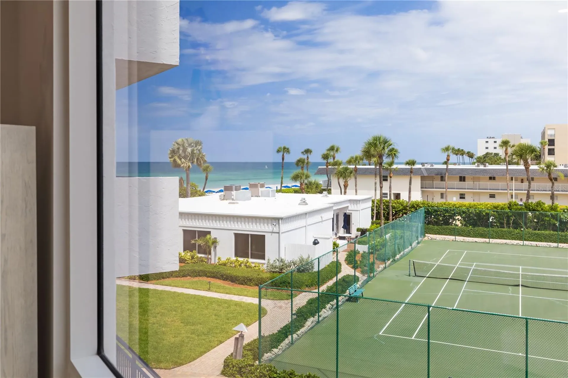 2525 Gulf Of Mexico Drive Longboat Key FL 34228