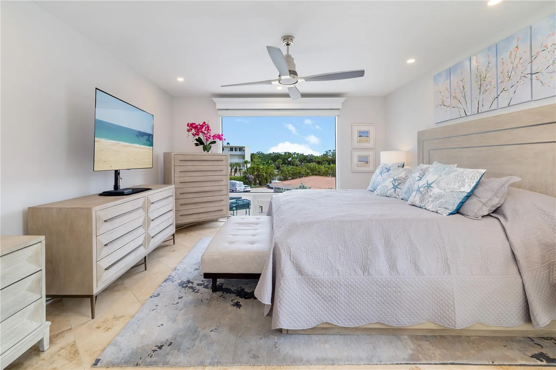 2525 Gulf Of Mexico Drive Longboat Key FL 34228