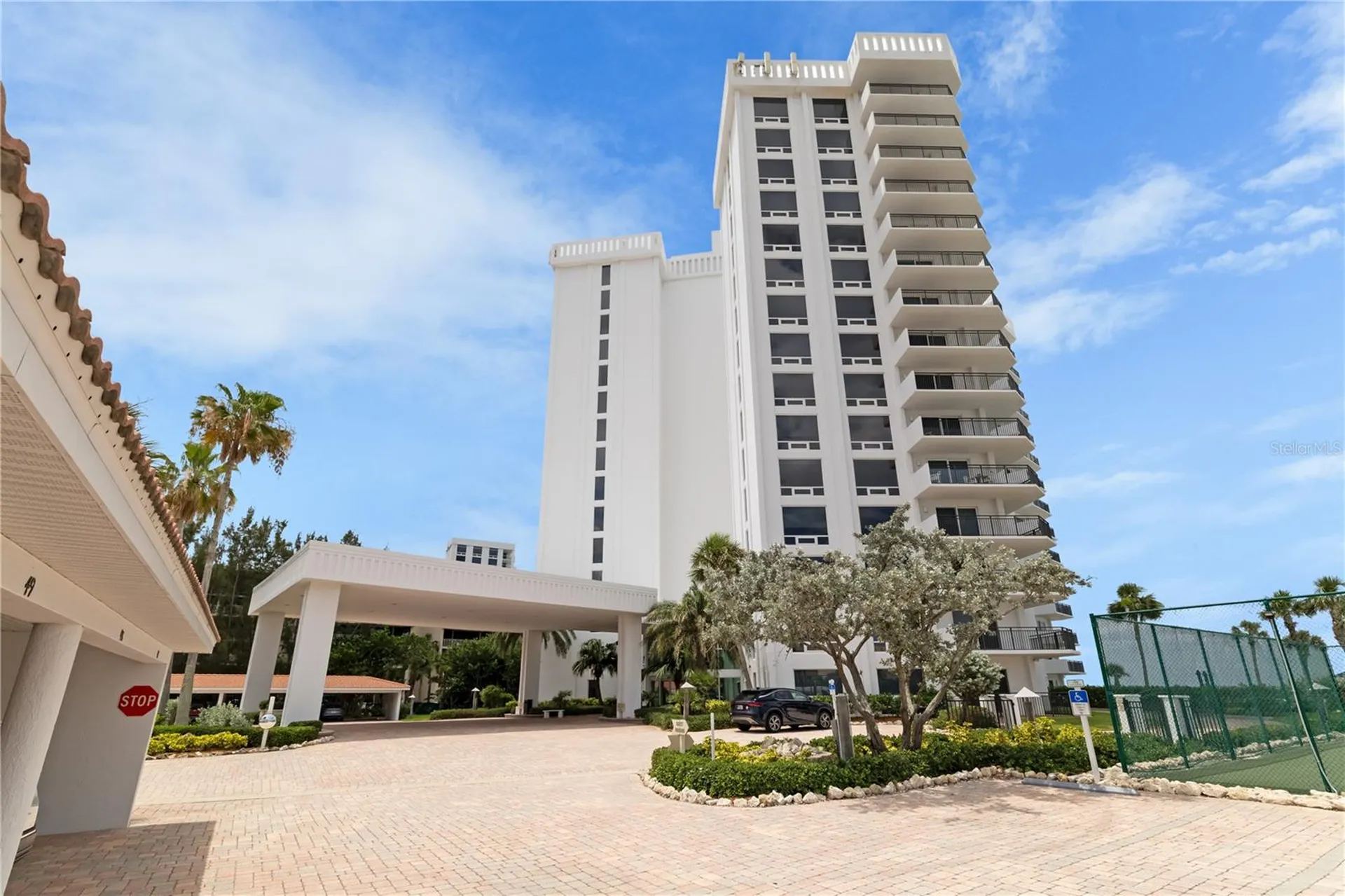 2525 Gulf Of Mexico Drive Longboat Key FL 34228