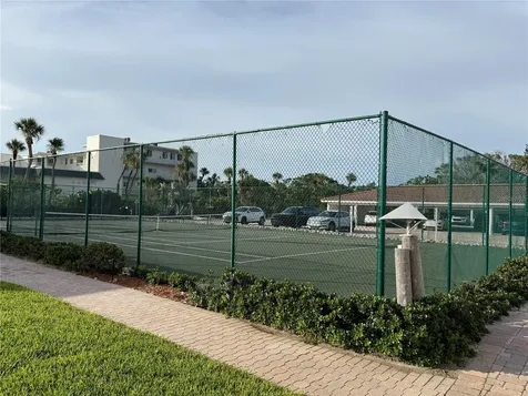 2525 Gulf Of Mexico Drive Longboat Key FL 34228