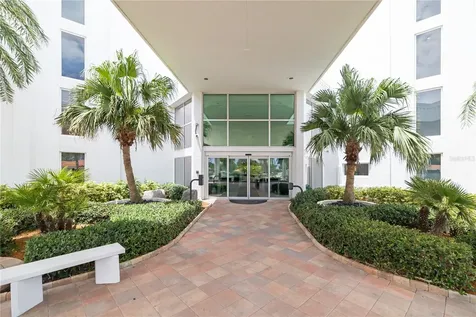 2525 Gulf Of Mexico Drive Longboat Key FL 34228
