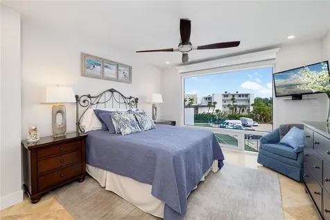 2525 Gulf Of Mexico Drive Longboat Key FL 34228
