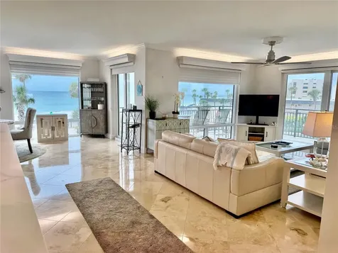 2525 Gulf Of Mexico Drive Longboat Key FL 34228